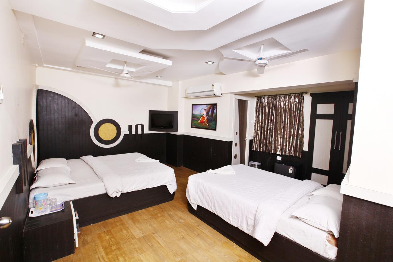 Hotel Vasantham Coimbatore Buitenkant foto
