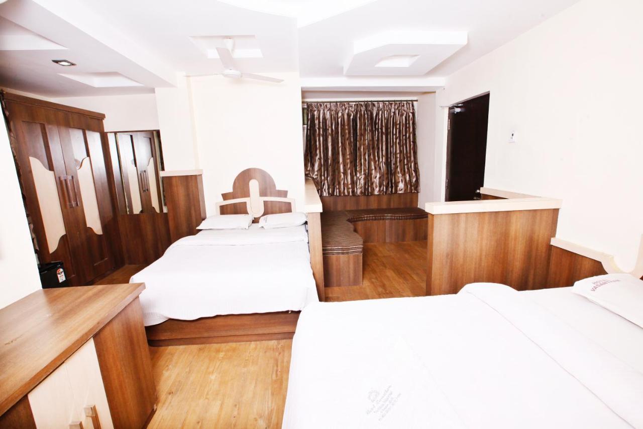 Hotel Vasantham Coimbatore Buitenkant foto